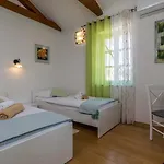 Vila Zelda Ližnjan